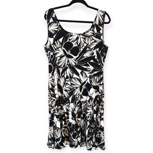 Chico's Black and White Floral Print Sleeveless Dress Chico's Size 2 (XL/16)